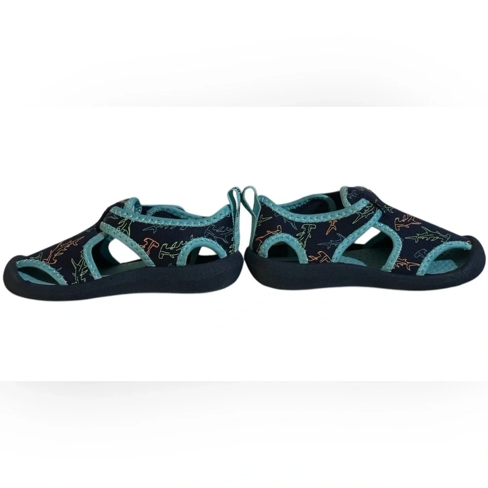 OshKosh B'gosh Kids water shoes with a shark print. Teal & black.